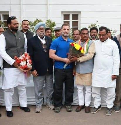 राहुल गांधी जी (सांसद, रायबरेली) के साथ